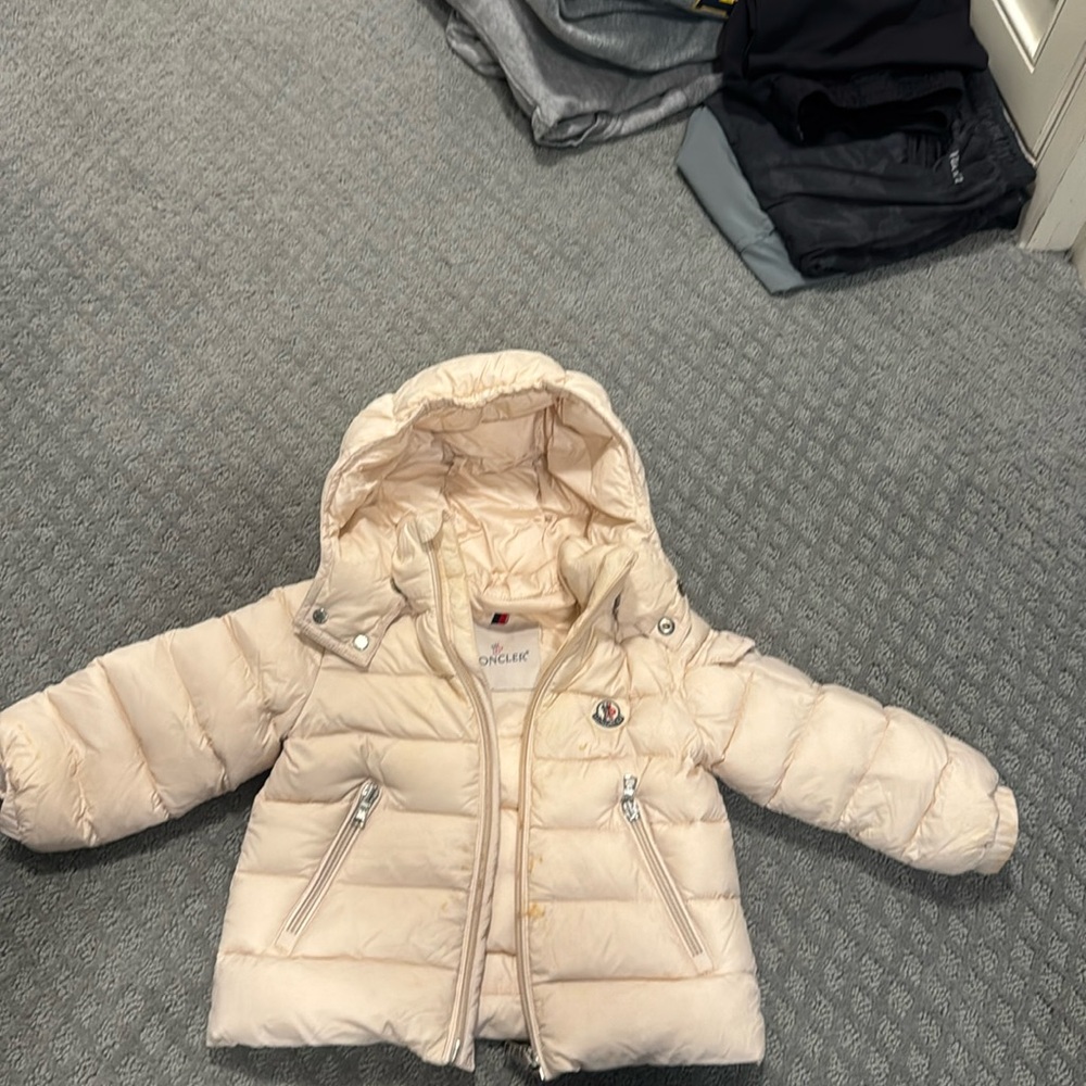 Girl 12-18 months Moncler puffer